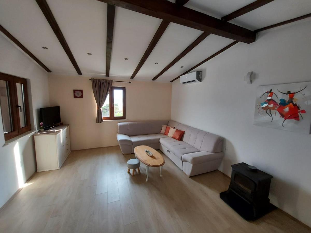 Holiday House Pag Zubovići Extérieur photo
