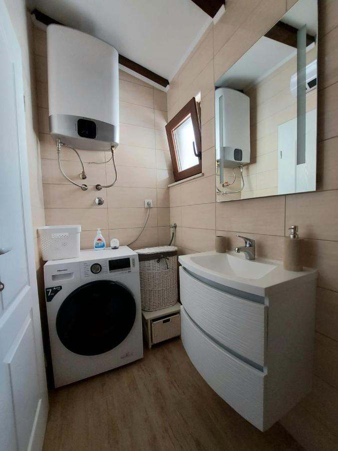 Holiday House Pag Zubovići Extérieur photo