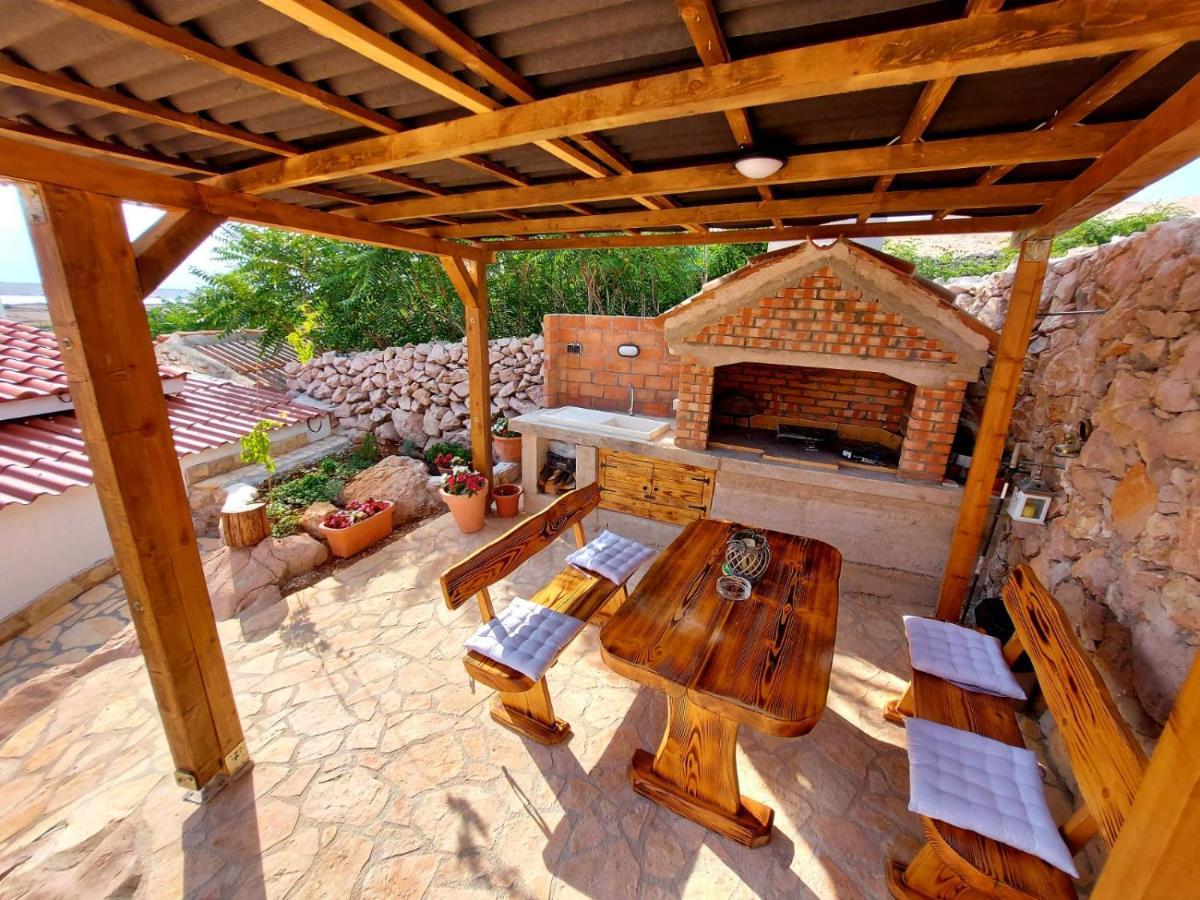 Holiday House Pag Zubovići Extérieur photo